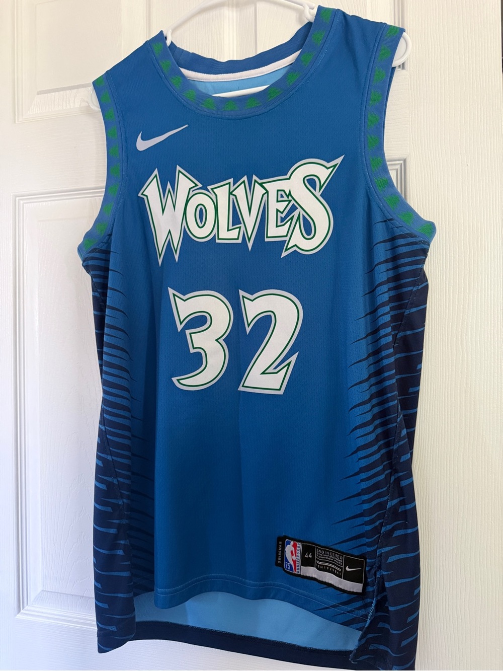 Karl Anthony Towns jersey